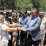 Ahmet Savaşan, partinin 50. yıl etkinlikleri kapsamında Boğaz Piknik Alanı’nda düzenlenen Bahar Pikniği’nde partililerle bir araya geldi