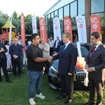 UBP Piyangosu Talihlisine Arabası Teslim Edildi